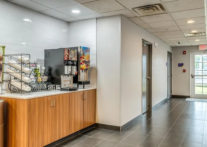 Microtel Inn & Suites By Wyndham Montgomery